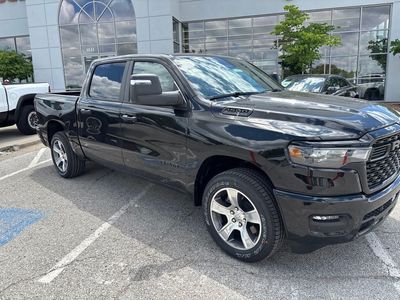 2026 RAM 1500 — photo 34 view
