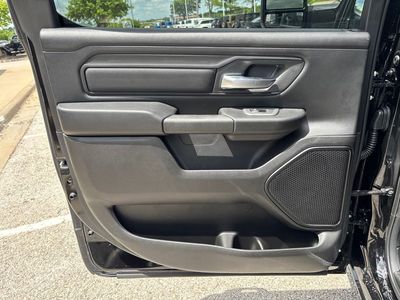 2026 RAM 1500 — photo 36 view