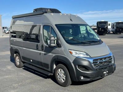 2026 Thor Motor Coach RIZE — front three-quarter view