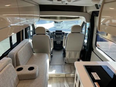 2026 Thor Motor Coach RIZE — rear three-quarter view