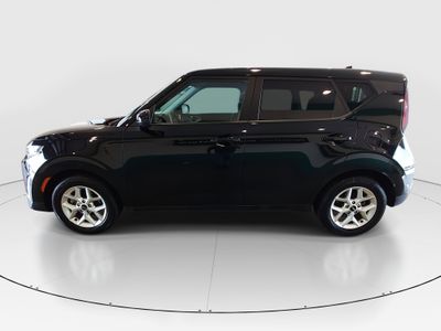 2024 Kia Soul — interior view