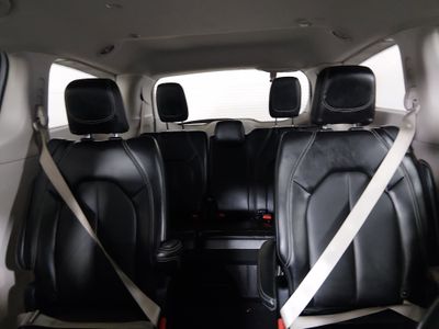 2024 Chrysler Pacifica — photo 17 view