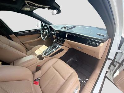 2021 Porsche Macan — photo 30 view