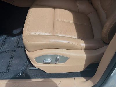 2021 Porsche Macan — photo 15 view