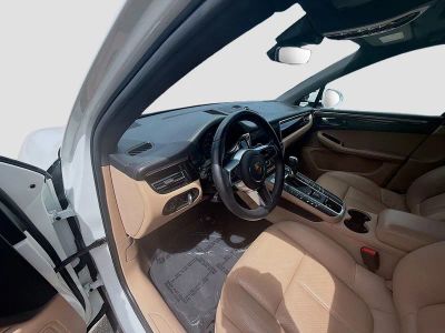 2021 Porsche Macan — photo 7 view