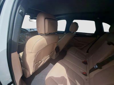 2021 Porsche Macan — photo 22 view