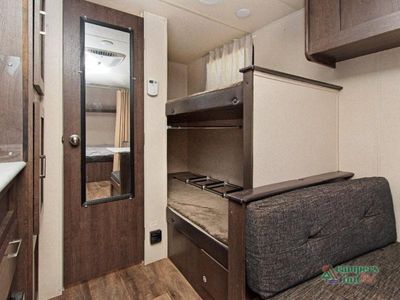 2019 Forest River RV Salem - Photo 11