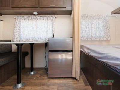 2019 Forest River RV Salem - Photo 4
