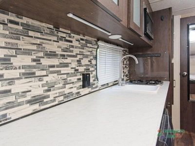 2019 Forest River RV Salem - Photo 13