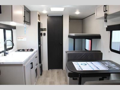 2026 Jayco Jay Feather Air SL - Photo 6
