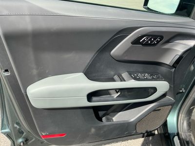 2027 Kia Telluride Hybrid - Photo 16