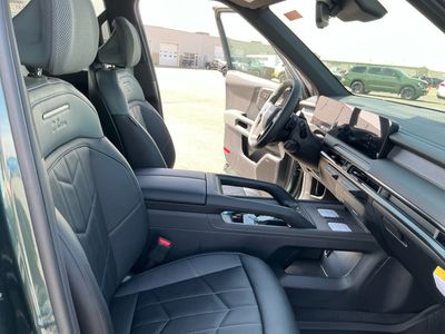 2027 Kia Telluride Hybrid - Photo 20