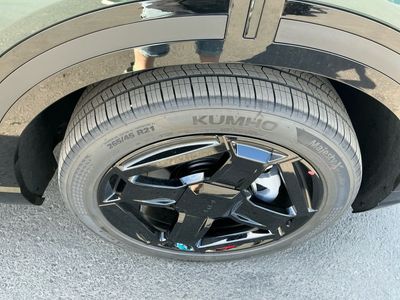 2027 Kia Telluride Hybrid - Photo 22