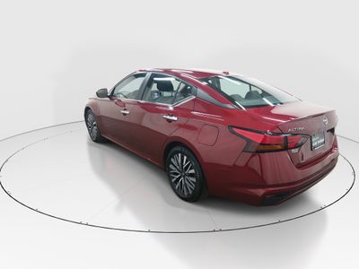 2024 Nissan Altima — detail view