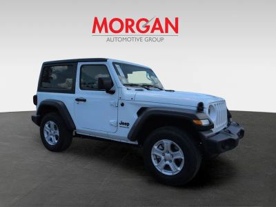 2022 Jeep Wrangler — side profile view