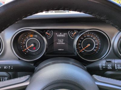 2022 Jeep Wrangler — photo 23 view