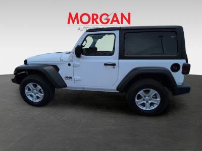 2022 Jeep Wrangler — photo 8 view
