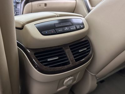 2011 Acura MDX - Photo 24