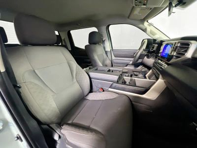 2024 Toyota Tundra — photo 27 view