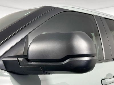 2024 Toyota Tundra — photo 10 view