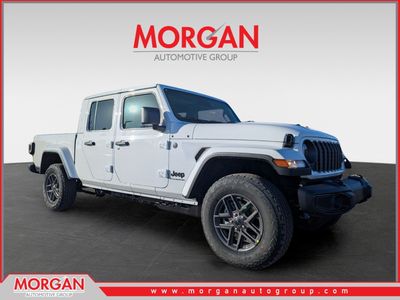 2026 Jeep Gladiator Sport S in White/off-white — front three-quarter view