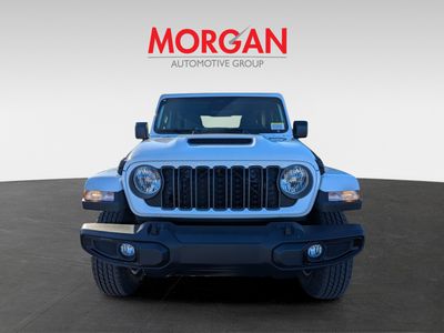 2026 Jeep Gladiator — side profile view