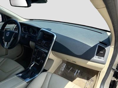 2014 Volvo XC60 — photo 13 view