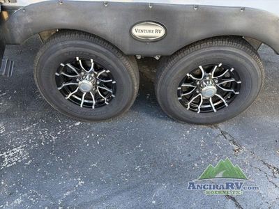 2024 Venture RV Stratus - Photo 28