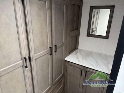 2024 Venture RV Stratus - Photo 25