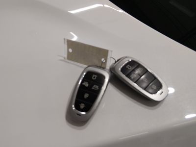 2023 Hyundai Santa Fe — photo 15 view
