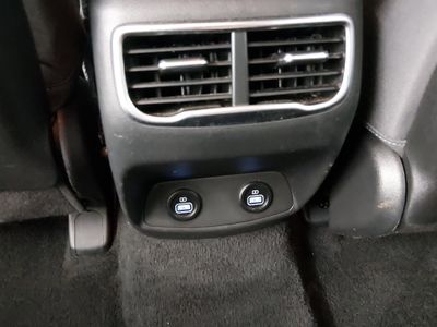 2023 Hyundai Santa Fe — photo 19 view