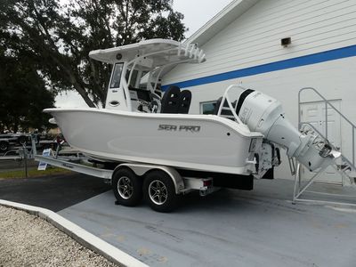 2026 Sea Pro 245 FLX Center Console — interior view