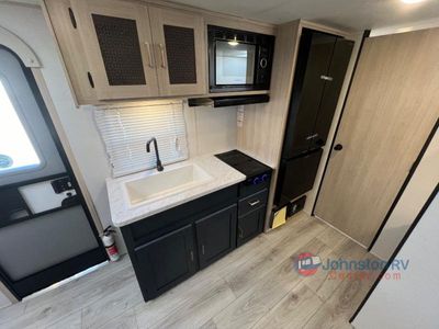 2025 Prime Time RV Avenger LT - Photo 11