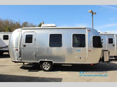 2026 Airstream Bambi - Photo 2