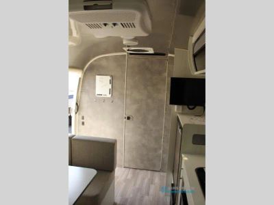 2026 Airstream Bambi - Photo 9