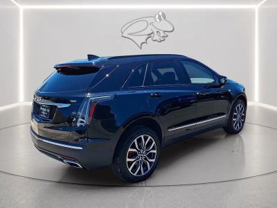 2025 Cadillac XT5 — detail view