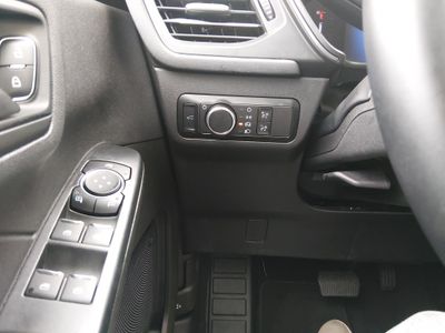 2024 Ford Escape — photo 13 view
