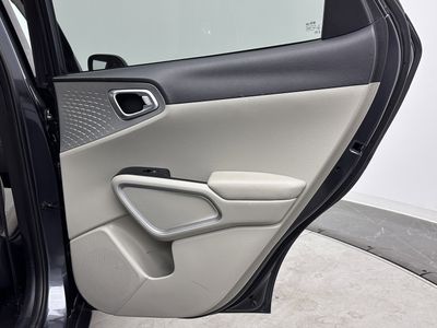 2020 Kia Soul - Photo 27