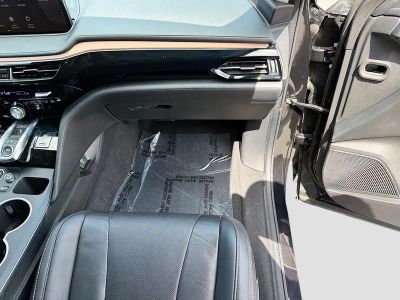 2022 Acura MDX — photo 17 view