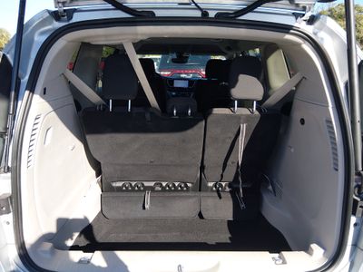 2023 Chrysler Voyager - Photo 11
