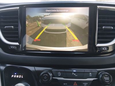 2023 Chrysler Voyager - Photo 16