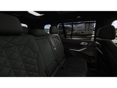 2026 BMW X7 - Photo 12