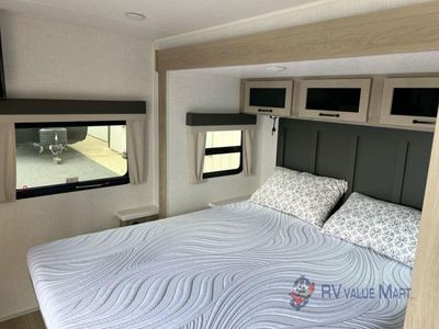 2025 Forest River RV Flagstaff Super Lite - Photo 15
