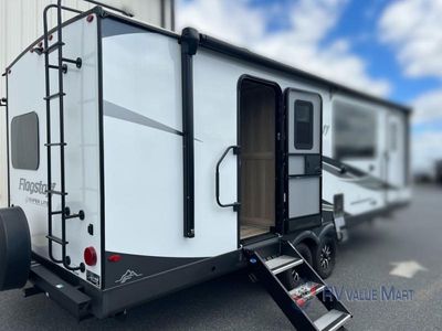 2025 Forest River RV Flagstaff Super Lite - Photo 10