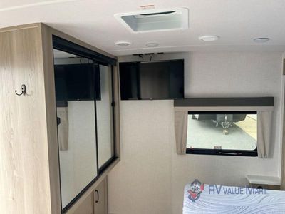 2025 Forest River RV Flagstaff Super Lite - Photo 14