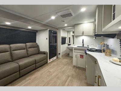 2027 Grand Design Transcend Xplor - Photo 3