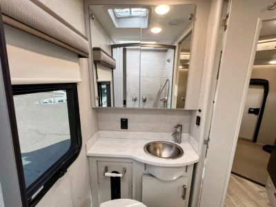 2026 Thor Motor Coach GEMINI TRIP — photo 15 view
