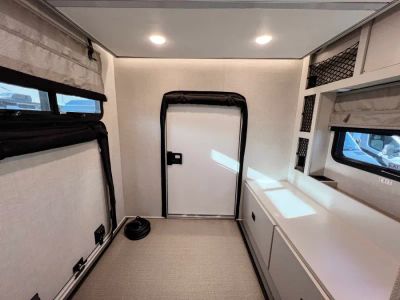 2026 Thor Motor Coach GEMINI TRIP — photo 17 view