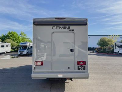 2026 Thor Motor Coach GEMINI TRIP — photo 23 view