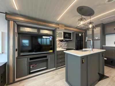 2026 Keystone RV Bullet Premium - Photo 15